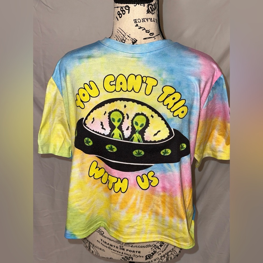 ‘You Can’t Trip With Us’ Graphic Croptop
